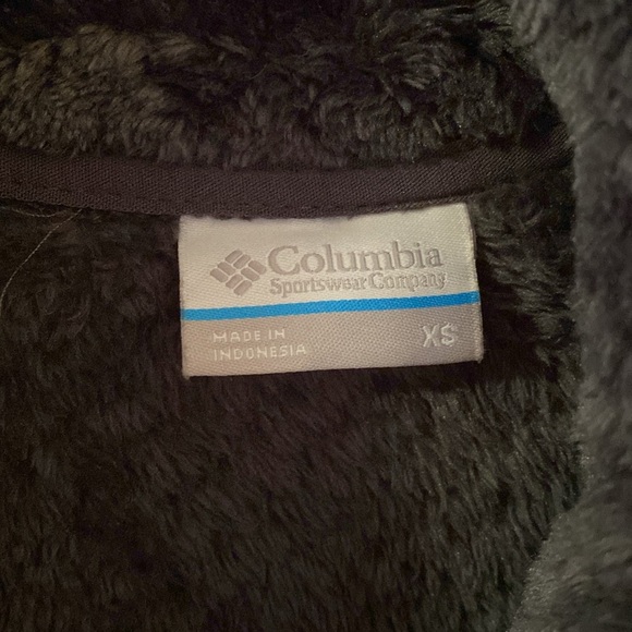 Columbia Sweater - Picture 3 of 6